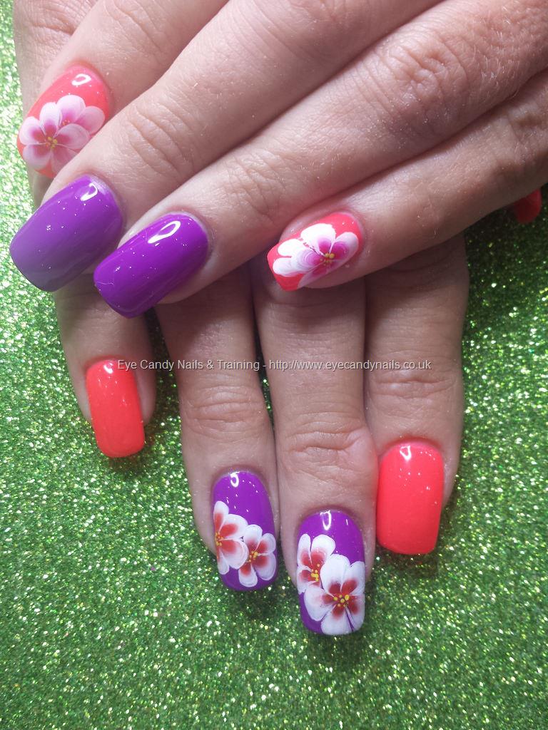 Eye Candy Nails & Training - One stroke freehand nail art by Elaine Moore  on 30 June 2012 at 11:08